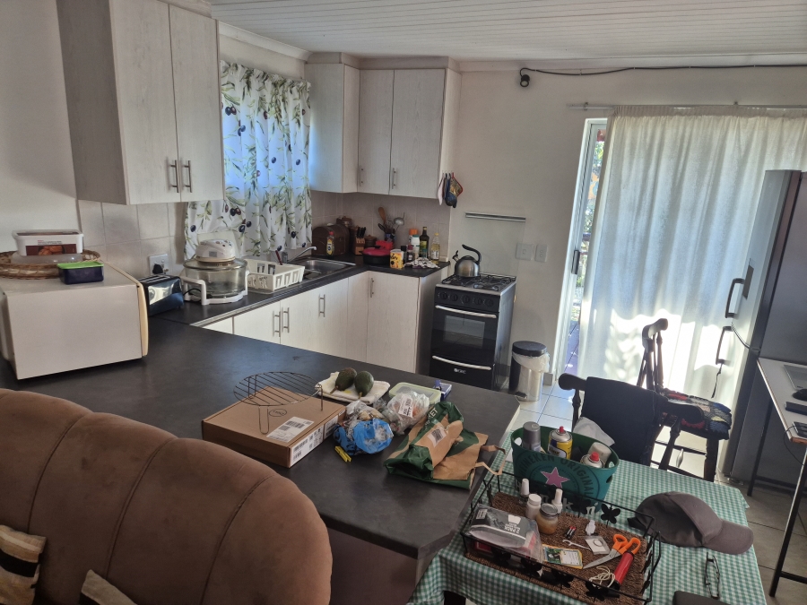 5 Bedroom Property for Sale in Kleinkoornhuis Western Cape